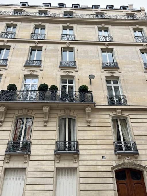 Ferienwohnung Votre Pied-A-Terre En Plein Paris Exterior foto